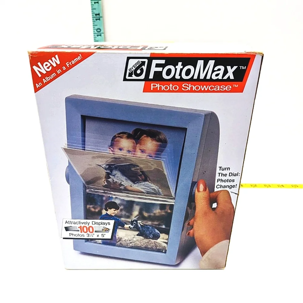 FotoMax Turn the Dial Displays 100 Photos 3.5